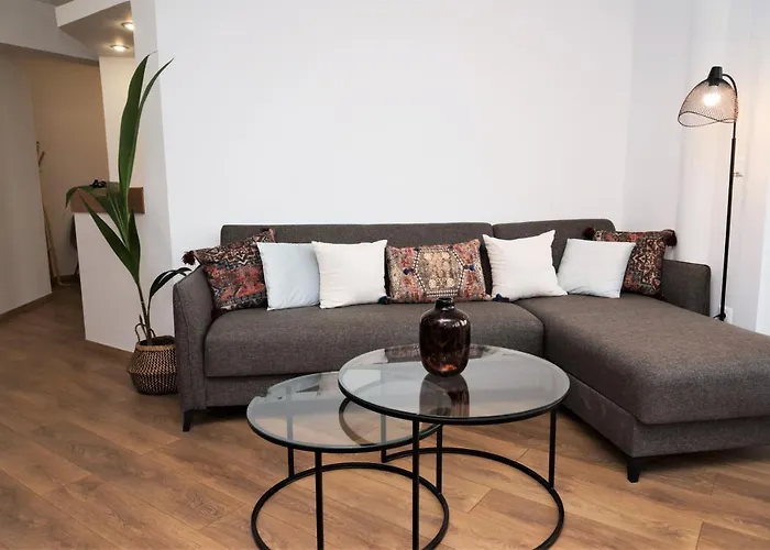 Koules Sea View City Apartment